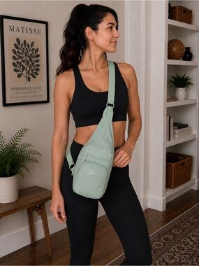Reebok Mint Green Sling Backpack Crossbody Bag NWT Lightweight Sport Travel